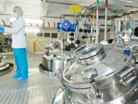 Pharmaceutical formulation tank
